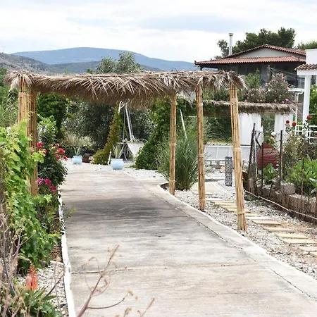 Almyros *