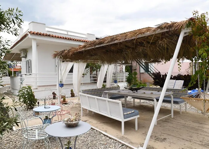 Holiday home Almyros